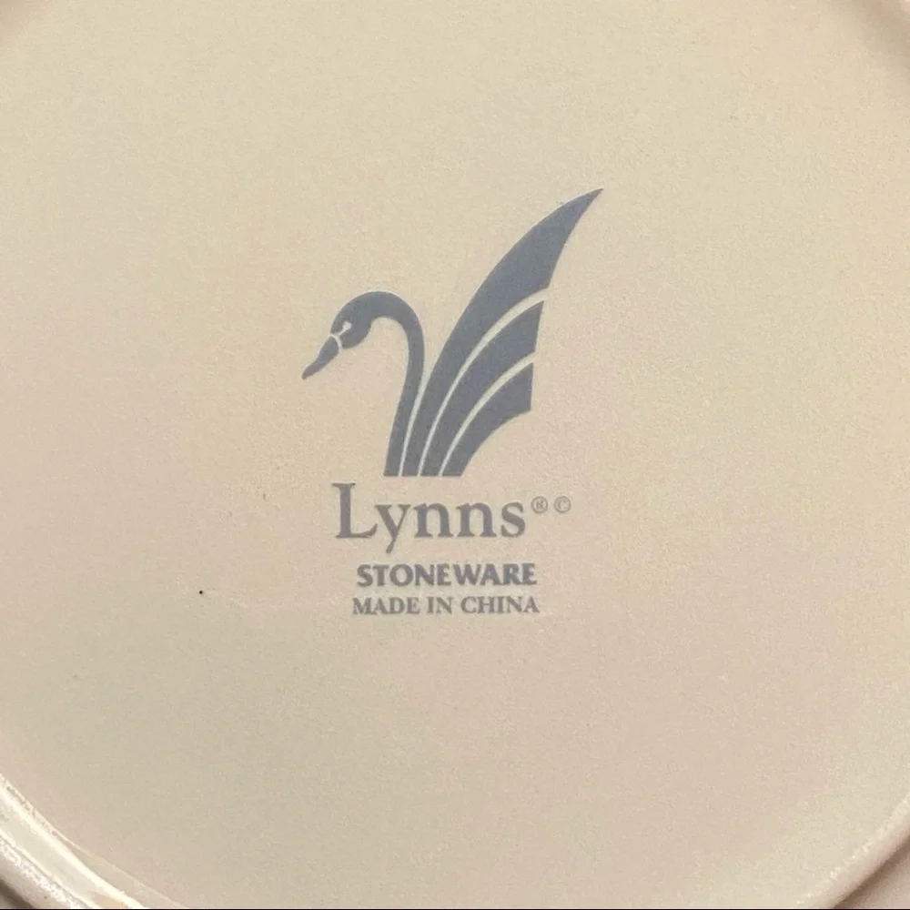 Lynn's China MALIBU Seashell Set of 3 Lunch‎ Salad Plates